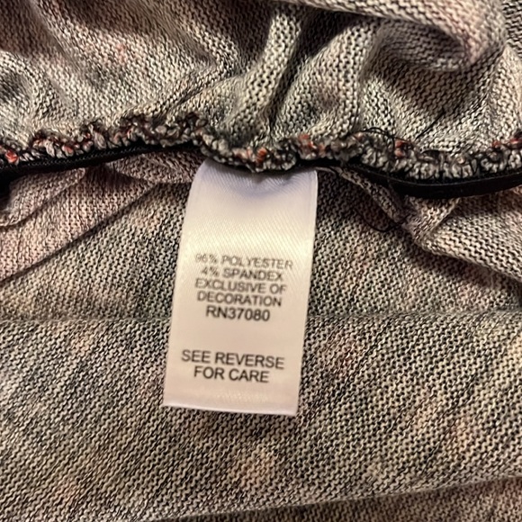 Cato plaid embellished top size medium - Picture 7 of 7